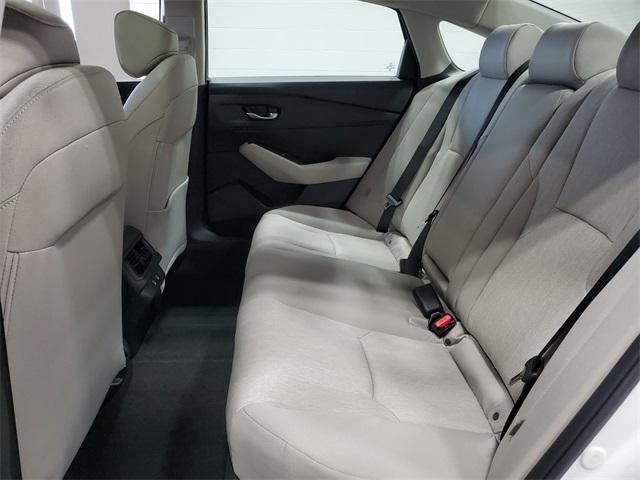 Photo of 2025 Platinum White Pearl Honda Accord