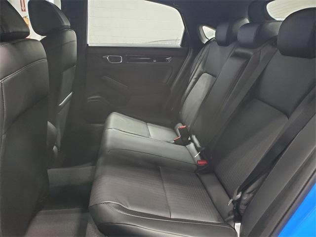Photo of 2026 Platinum White Pearl Honda Civic