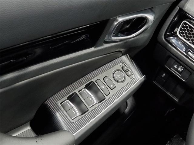 Photo of 2026 Platinum White Pearl Honda Civic