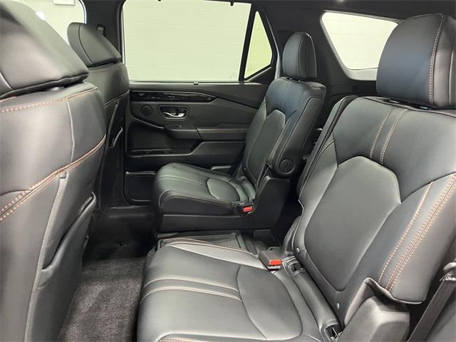 Photo of 2024 Platinum White Pearl Honda Pilot