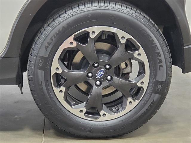 Photo of 2022 Crystal White Pearl Subaru Crosstrek