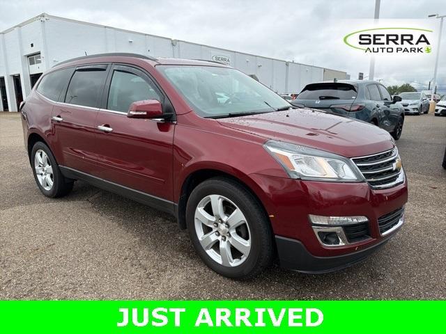Photo of 2016 Siren Red Tintcoat Chevrolet Traverse