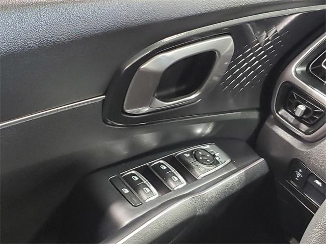Photo of 2022 Gravity Gray Kia Sorento