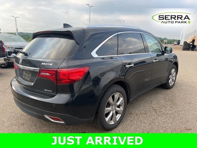 Photo of 2015 Crystal Black Pearl Acura MDX