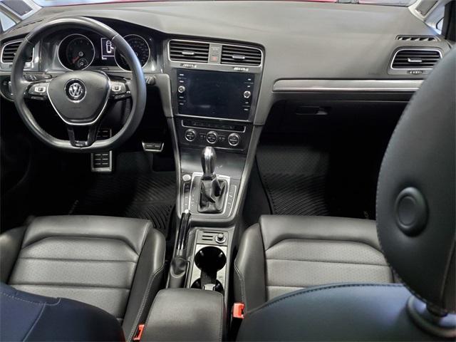 Photo of 2019 Tornado Red Volkswagen Golf Alltrack