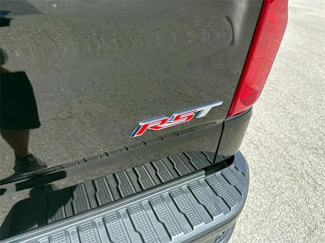 Photo of 2023 Black Chevrolet Silverado 1500