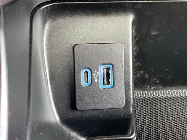 Photo of 2022 Space White Metallic Ford F-150