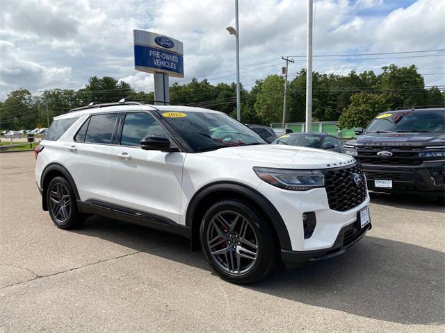 2025 Ford Explorer