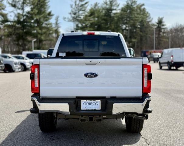 Photo of 2025 Oxford White Ford F-350