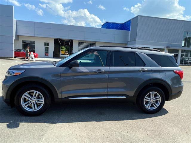 Photo of 2021 Gray Ford Explorer