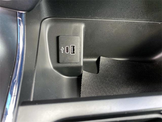 Photo of 2025 Iconic Silver Metallic Ford F-150