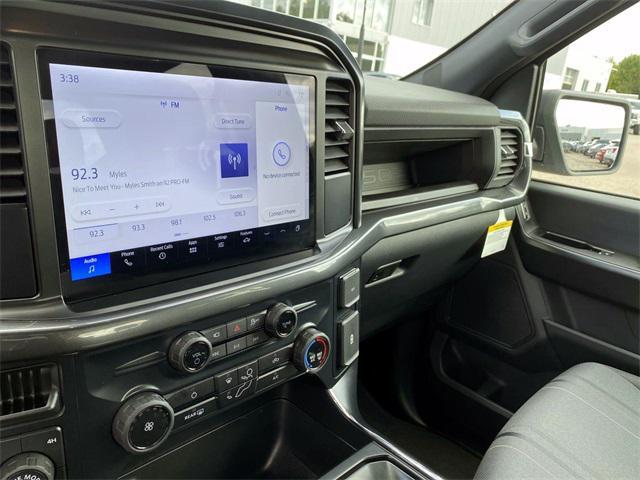 Photo of 2025 Iconic Silver Metallic Ford F-150