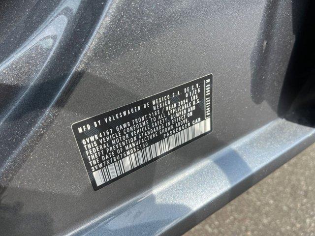 Photo of 2025 Platinum Gray Metallic Volkswagen Jetta