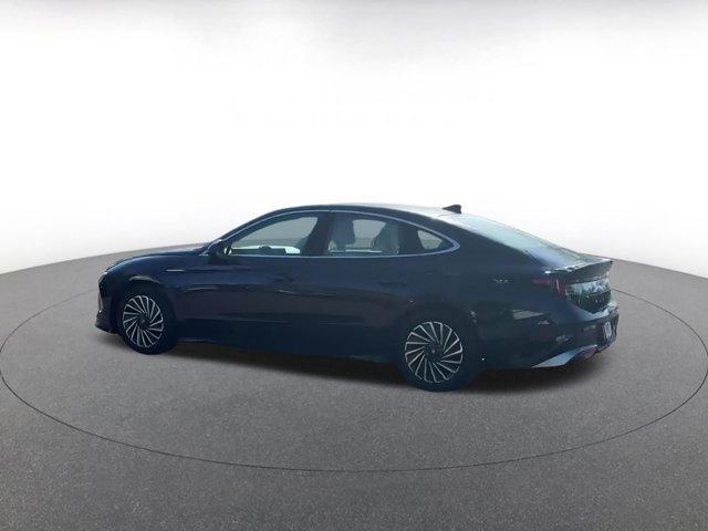 Photo of 2024 Carbon Blue Hyundai SONATA Hybrid