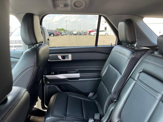 Photo of 2024 Agate Black Metallic Ford Explorer