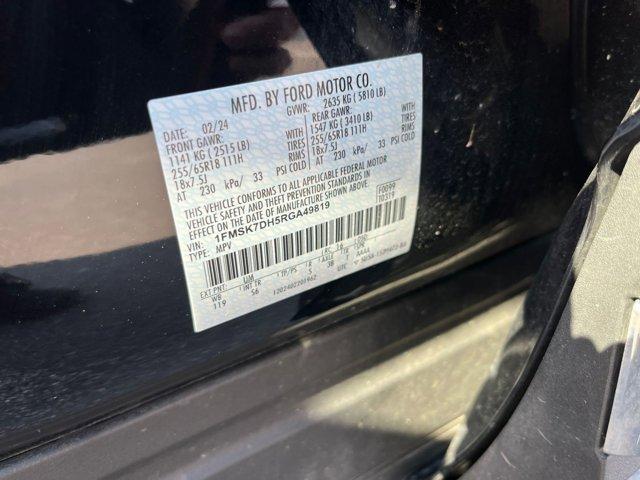 Photo of 2024 Agate Black Metallic Ford Explorer