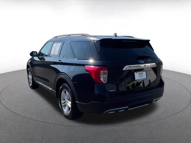 Photo of 2024 Agate Black Metallic Ford Explorer