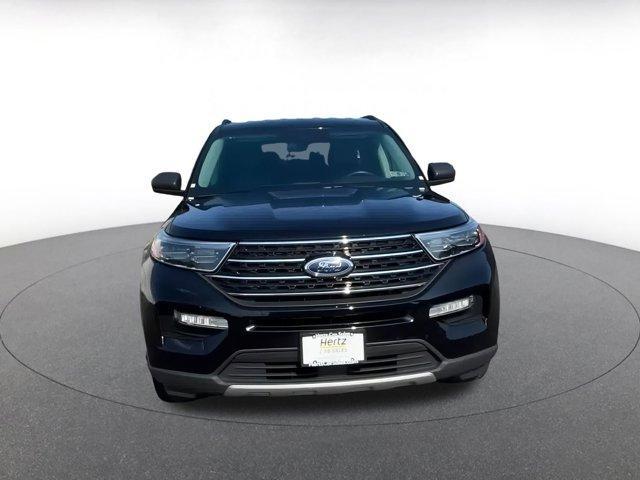 Photo of 2024 Agate Black Metallic Ford Explorer