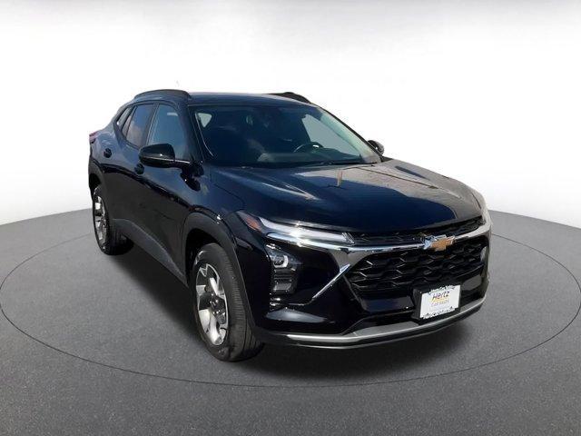 Photo of 2024 Mosaic Black Metallic Chevrolet Trax