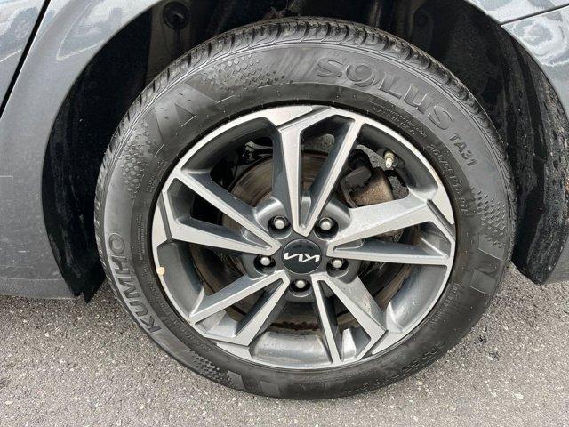 Photo of 2023 Gravity Gray Kia Forte