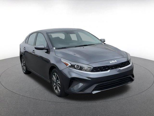 Photo of 2023 Gravity Gray Kia Forte