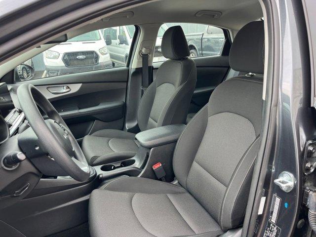 Photo of 2023 Gravity Gray Kia Forte