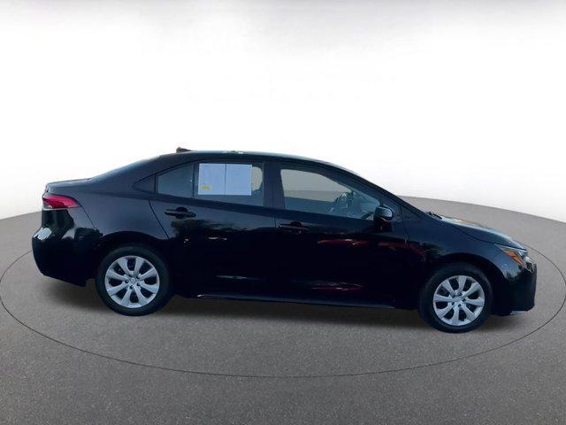 Photo of 2024 Black Toyota Corolla