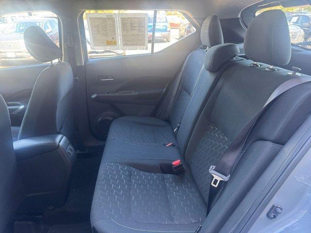 Photo of 2024 Boulder Gray Pearl Nissan Kicks