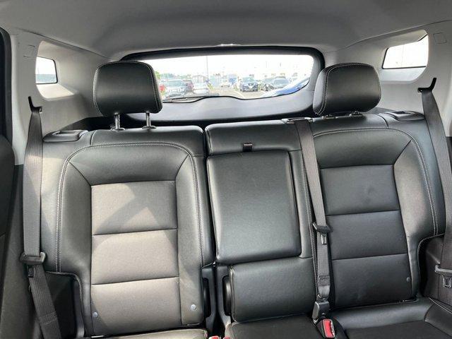 Photo of 2023 Summit White GMC Terrain