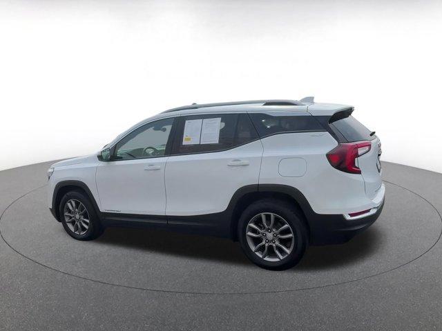 Photo of 2023 Summit White GMC Terrain