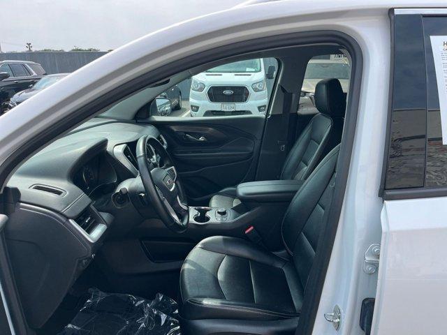 Photo of 2023 Summit White GMC Terrain