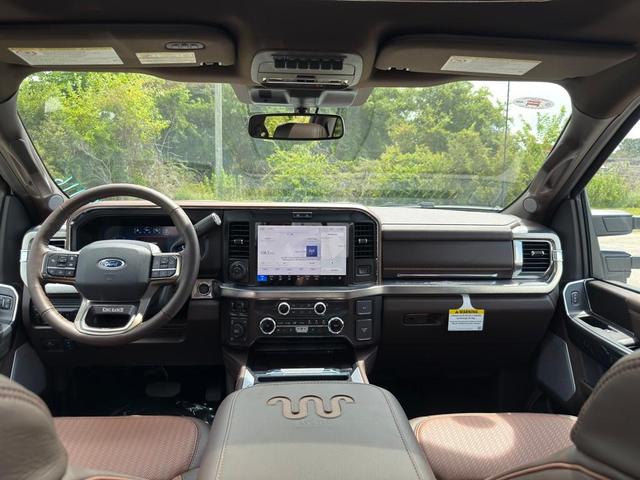 Photo of 2025 Star White Ford F-250