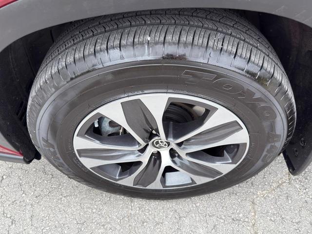 Photo of 2022 Ruby Flare Pearl Toyota Highlander