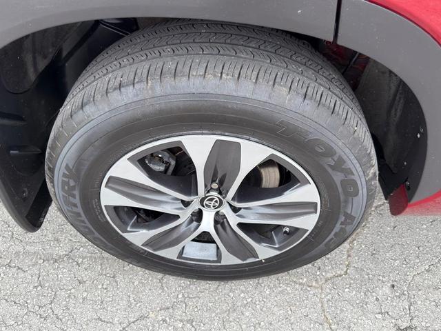 Photo of 2022 Ruby Flare Pearl Toyota Highlander