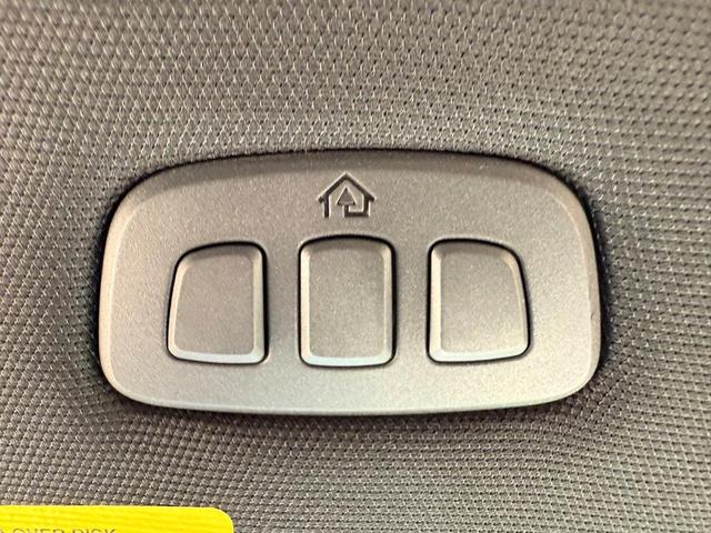 Photo of 2025 Antimatter Blue Metallic Ford F-150