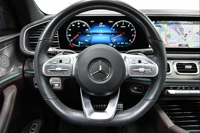 Photo of 2022 MANUFAKTUR Diamond White Bright Mercedes-Benz GLS 450