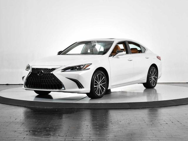 Photo of 2024 Eminent White Pearl Lexus ES 250