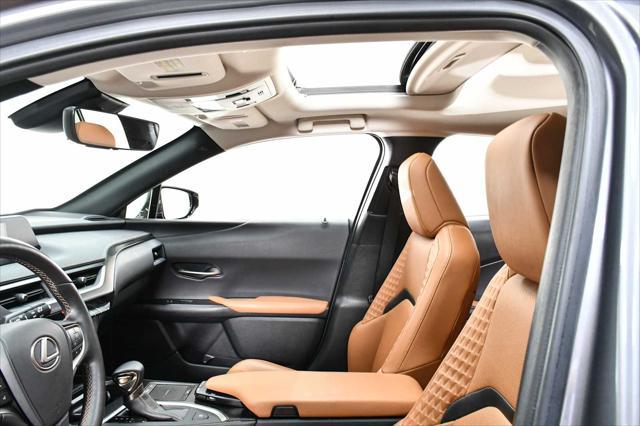 Photo of 2020 Nebula Gray Pearl Lexus UX 200