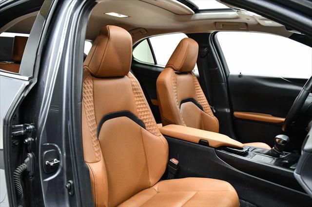 Photo of 2020 Nebula Gray Pearl Lexus UX 200
