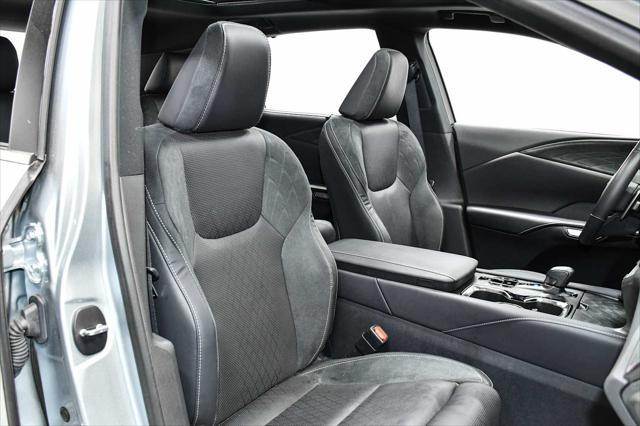 Photo of 2023 Iridium Lexus RX 350