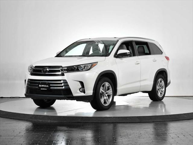 2017 Toyota Highlander