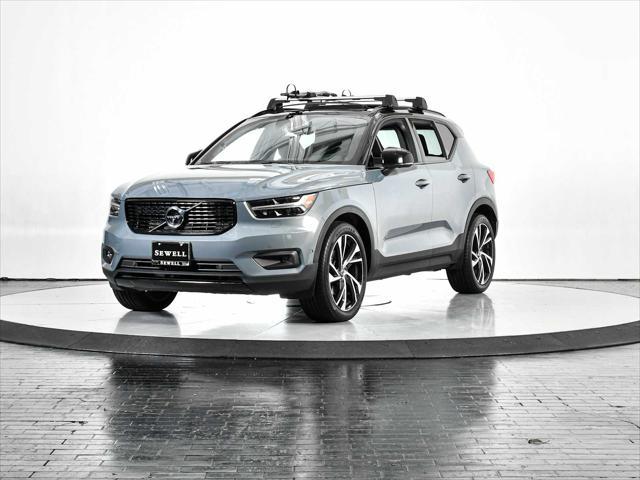 2021 Volvo XC40