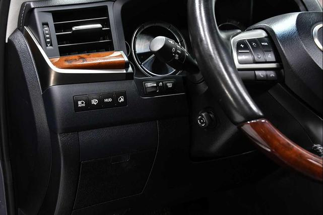 Photo of 2020 Nebula Gray Pearl Lexus LX 570