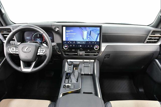 Photo of 2025 Earth/Black Roof Lexus GX 550
