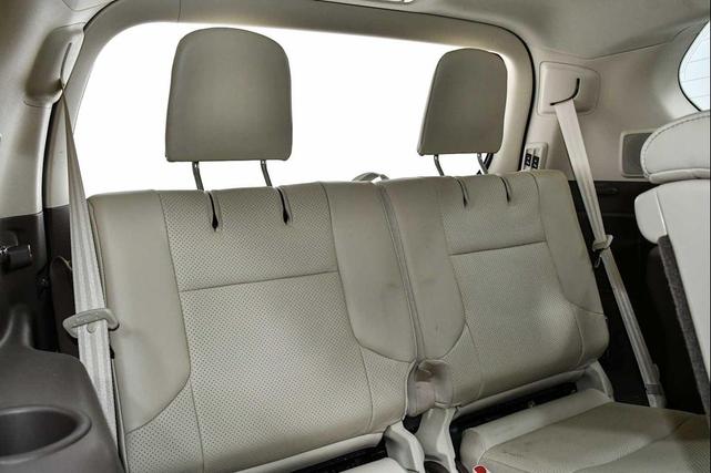 Photo of 2014 Tungsten Pearl Lexus GX 460
