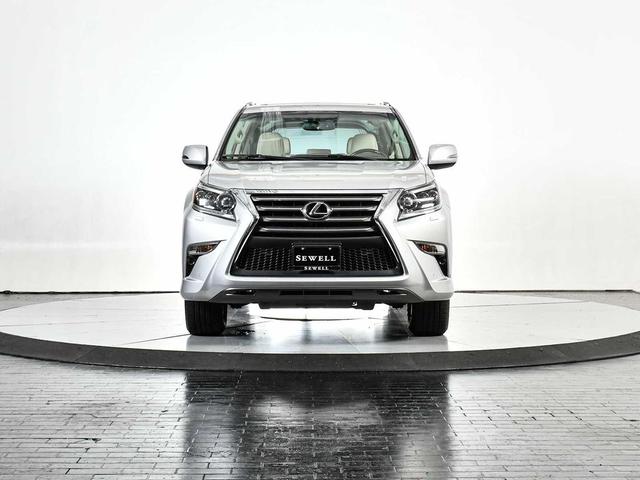 Photo of 2014 Tungsten Pearl Lexus GX 460