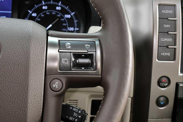 Photo of 2014 Tungsten Pearl Lexus GX 460
