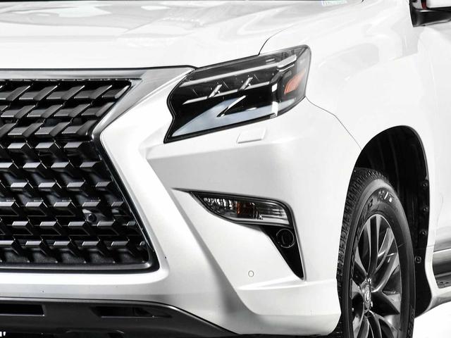 Photo of 2023 Eminent White Pearl Lexus GX 460