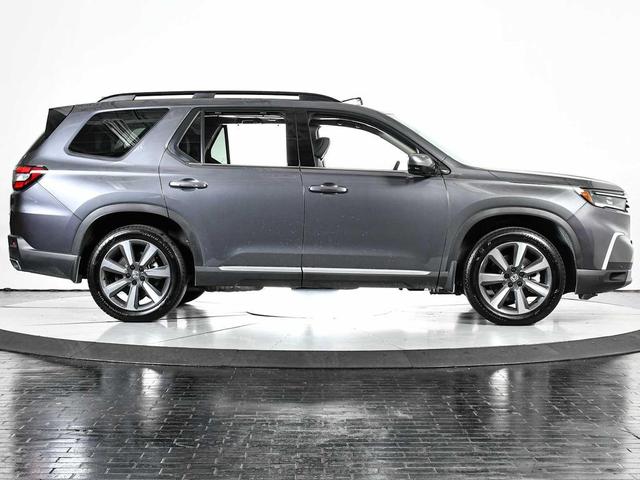 Photo of 2025 Modern Steel Metallic Honda Pilot