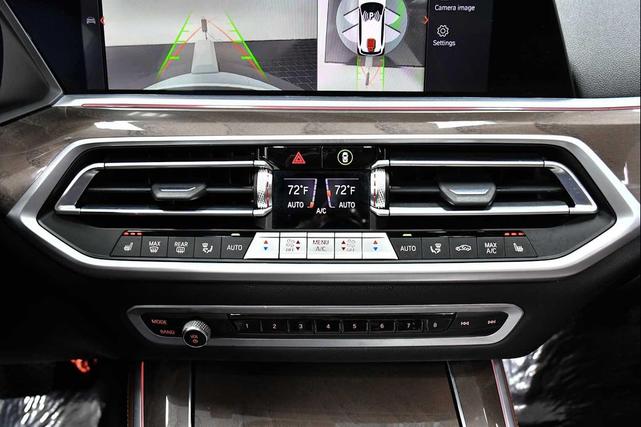Photo of 2022 Alpine White BMW X5